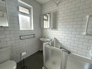 Photo 6- click for photo gallery